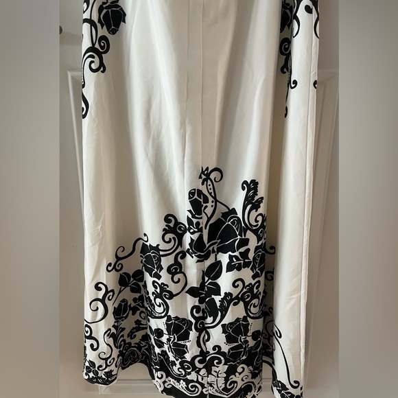 White House Black Market Dress - Picture 13 of 15